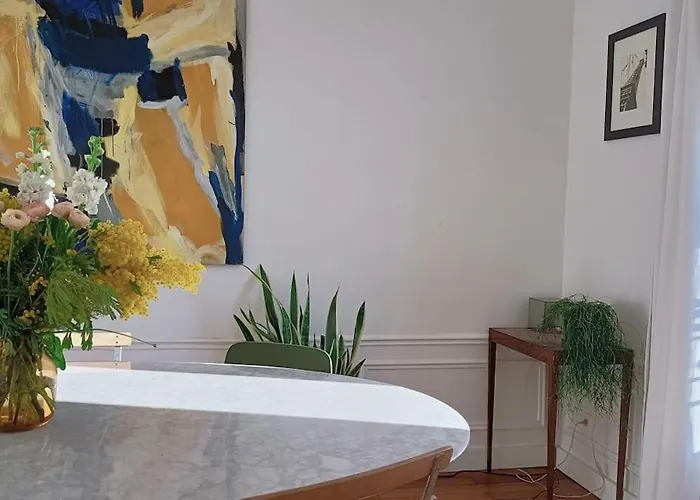 Apartment Haussmannien Canal Saint Martin Paris